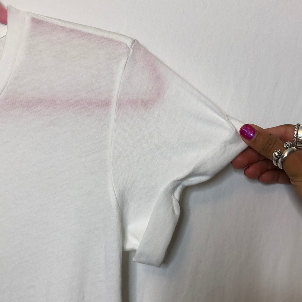WILDFOX “Eat Your Heart Out” white t-shirt 💗 - Picture 5 of 8